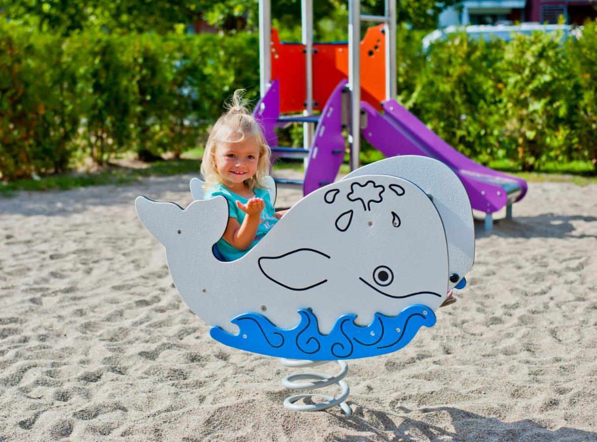 Aqua Holiday Apartments Beach#Pool#Sauna No Limit Kołobrzeg Kültér fotó
