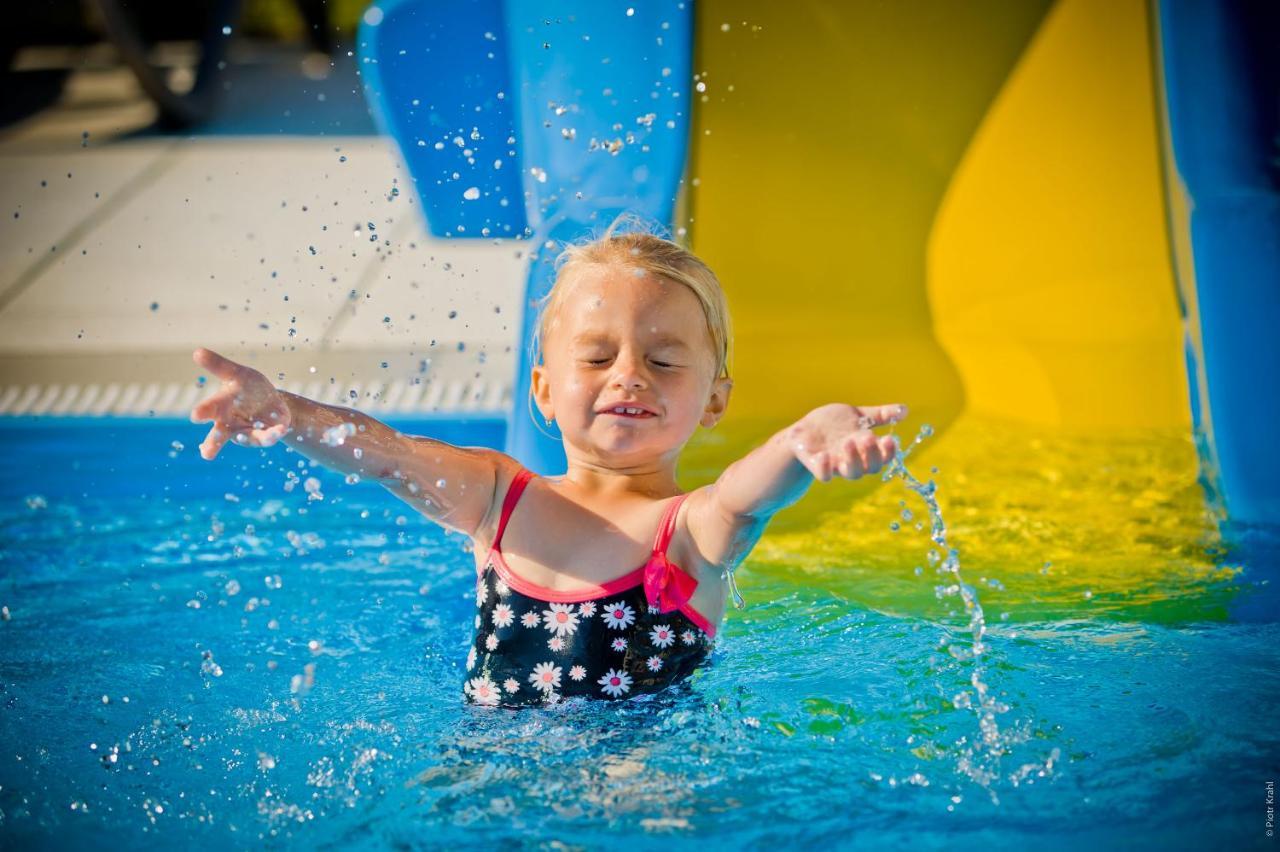 Aqua Holiday Apartments Beach#Pool#Sauna No Limit Kołobrzeg Kültér fotó